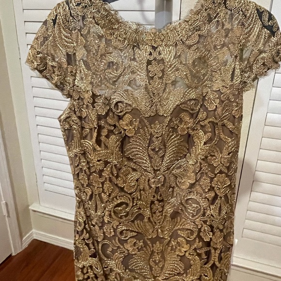 Extremely Catchy Tadashi Shoji Gold Dress - Picture 3 of 7